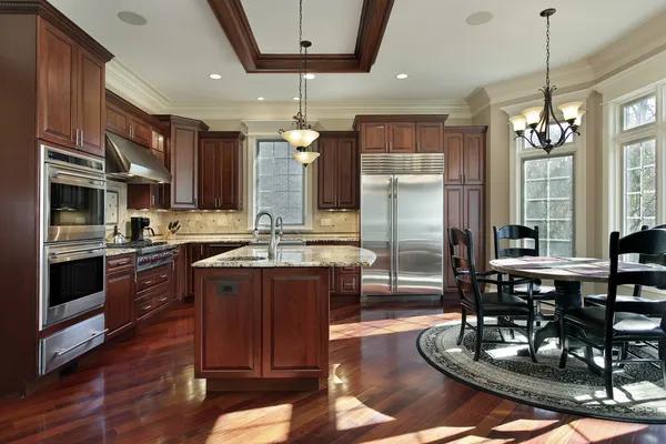 Kitchen Cabinetry Scottsdale: Maximize Storage and Style